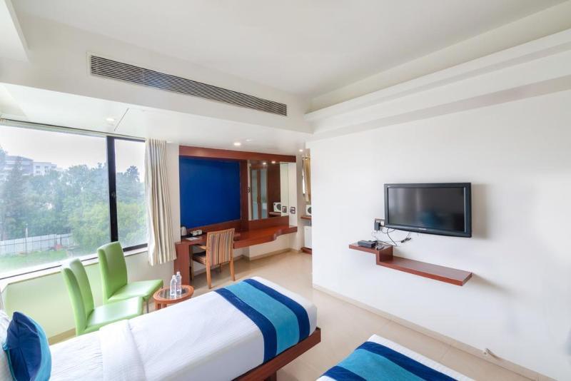 Hotel Mint Montvert Baner Pune Exterior foto